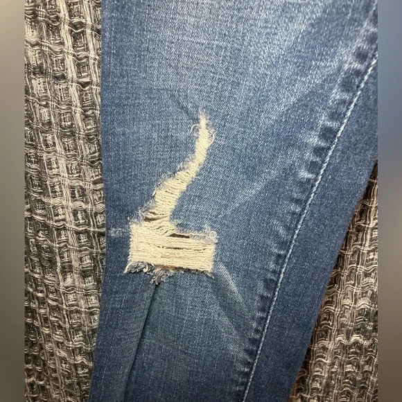Abercrombie & Fitch Dark Blue Distressed Skinny Jeans - Picture 4 of 10
